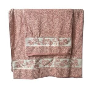 Vintage Celebrity By Santens 100% Cotton Embroidered  Floral Pink Towel Set 80's